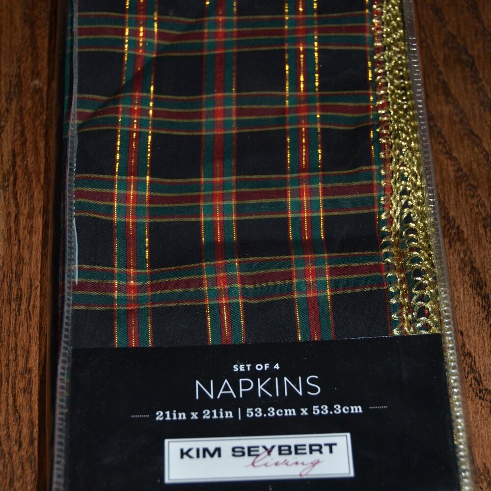 4 KIM SEYBERT CHRISTMAS TARTAN PLAID BLACK RED GREEN GOLD 21" DINNER NAPKINS